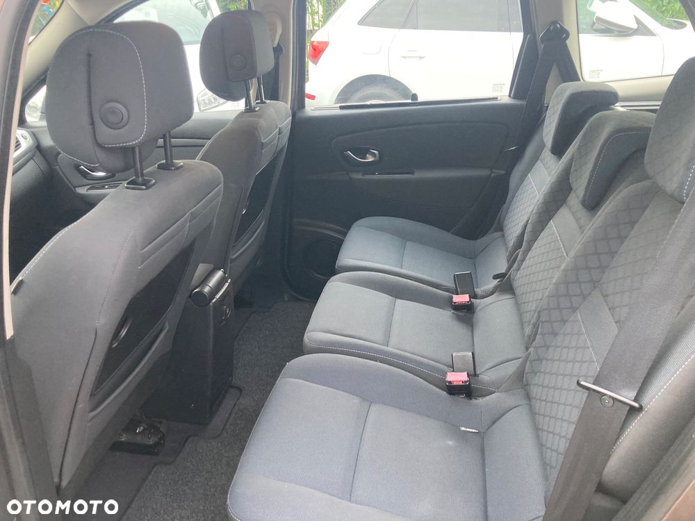 Renault Scenic 1.6 16V 110 Authentique - 9
