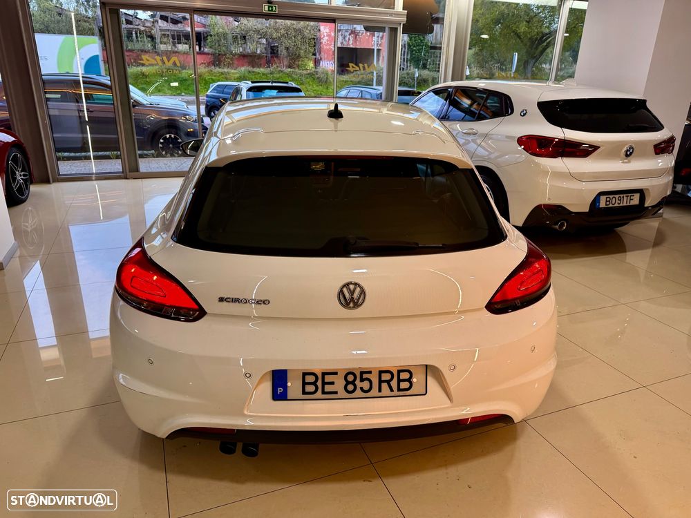 VW Scirocco 2.0 TDI R-Line - 13