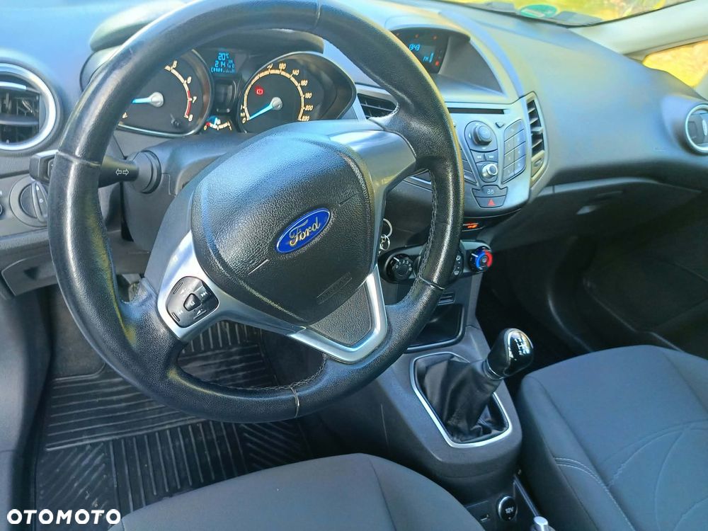 Ford Fiesta 1.25 Gold X - 13