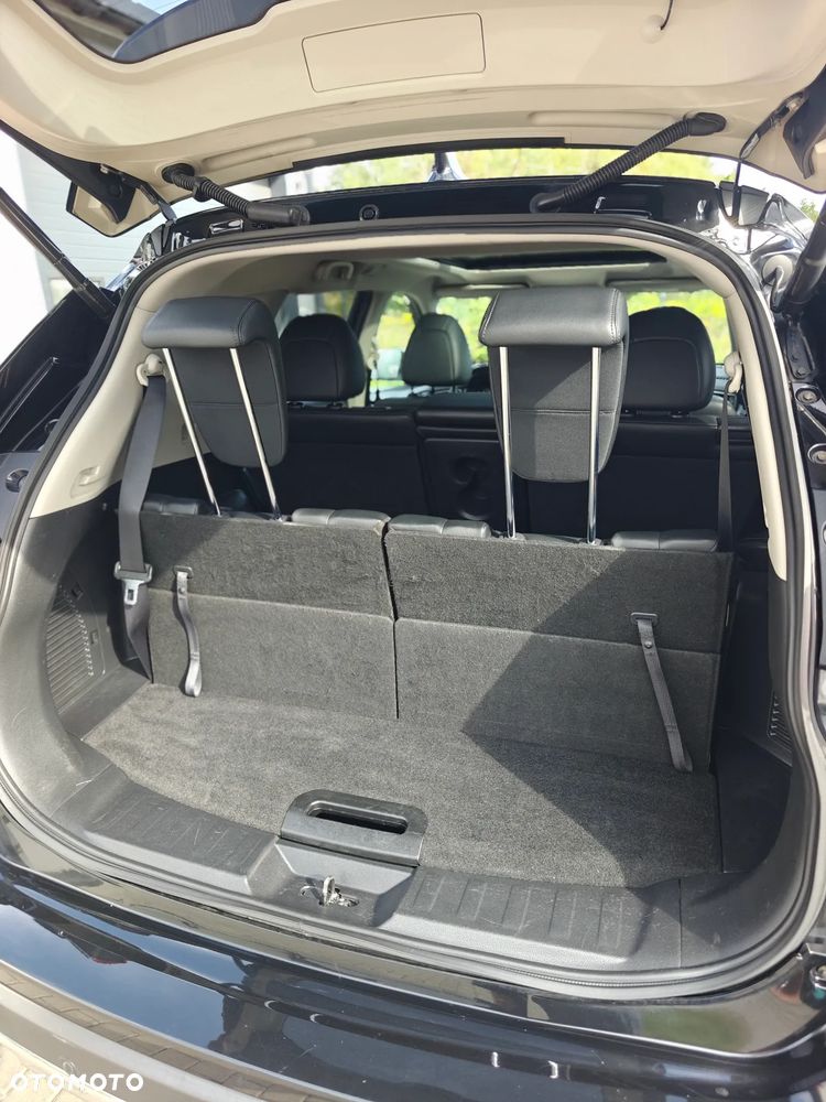 Nissan X-Trail 1.6 DIG-T Tekna 2WD 7os - 21