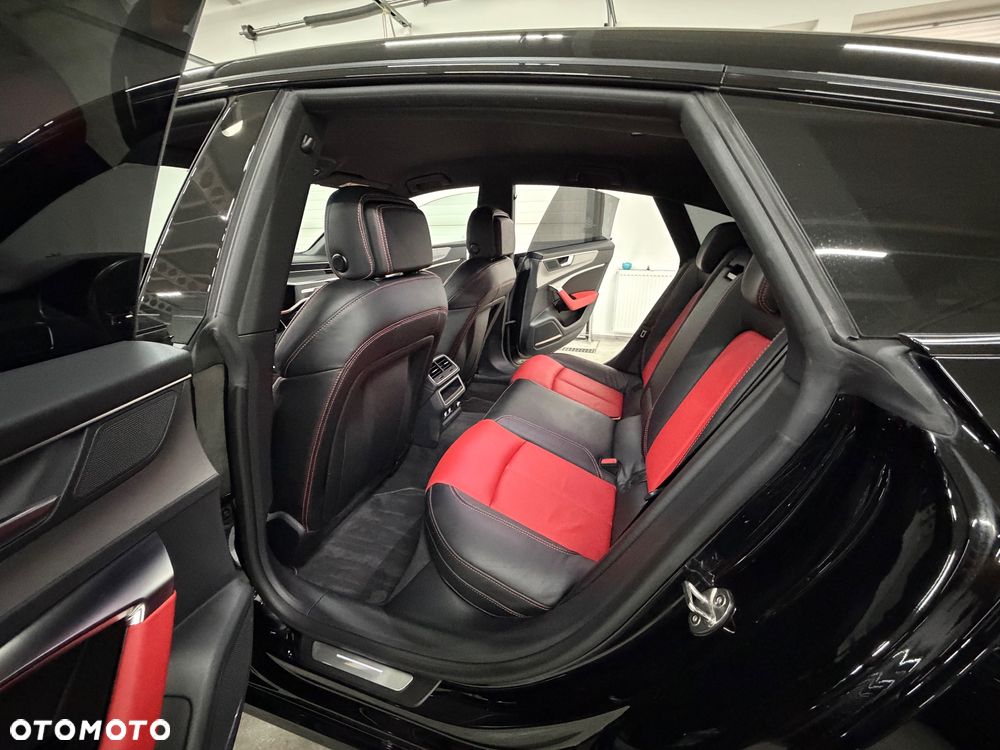 Audi A7 Sportback - 18