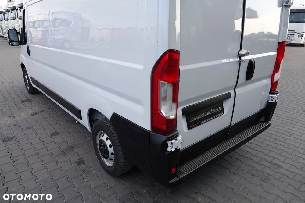 Peugeot BOXER / 2.2 - 120  KM / L3H3 /  FURGON BLASZAK / 2022 ROK / MANUAL /  SPROWADZONY - 14