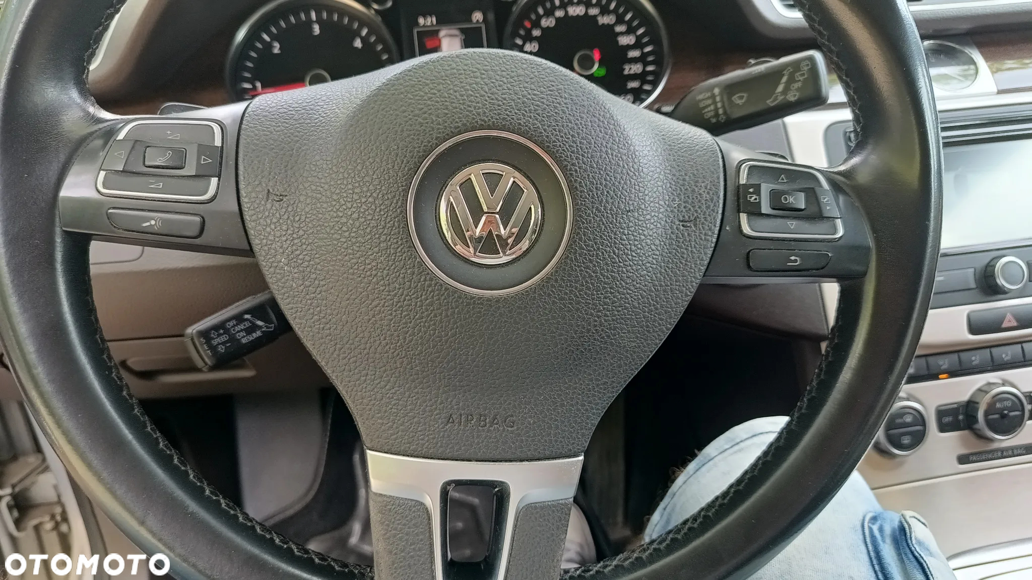 Volkswagen Passat 2.0 TDI Highline DSG - 21