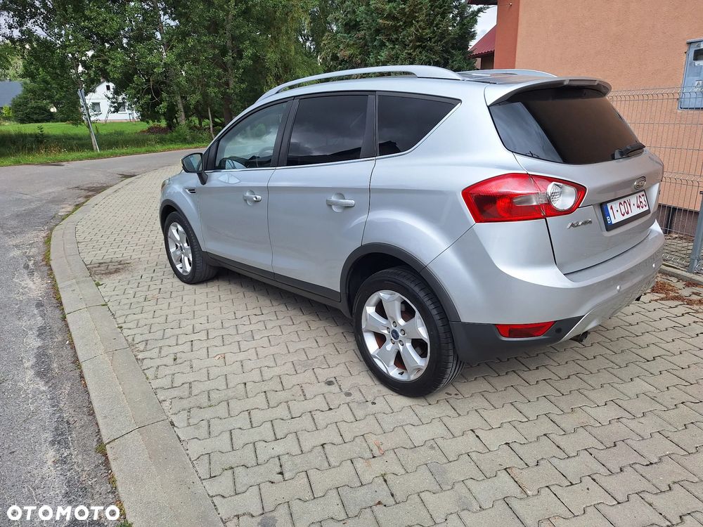 Ford Kuga - 2