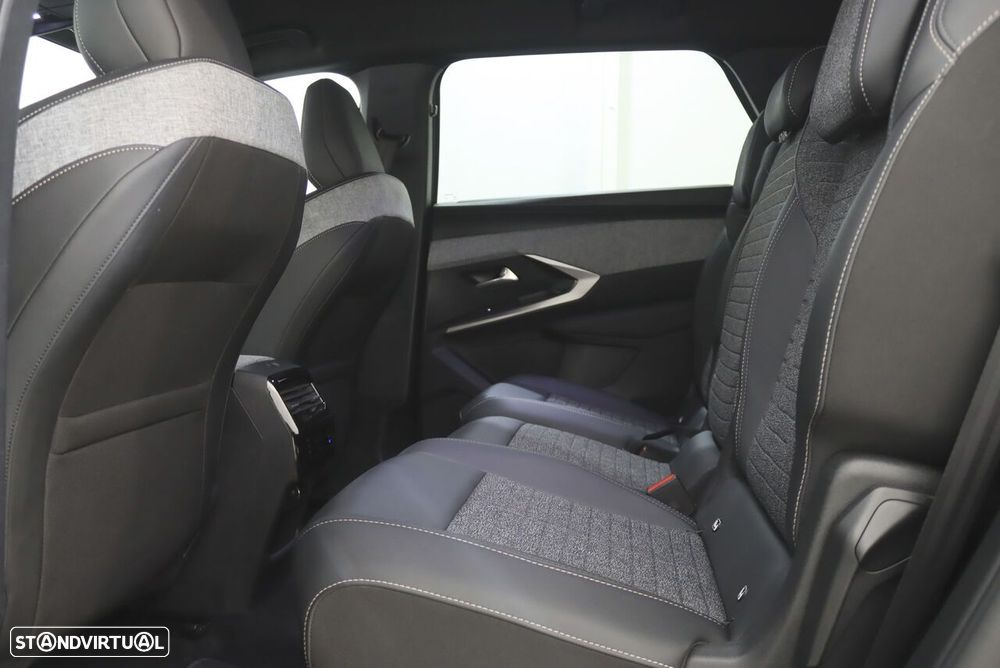 Peugeot 5008 - 10