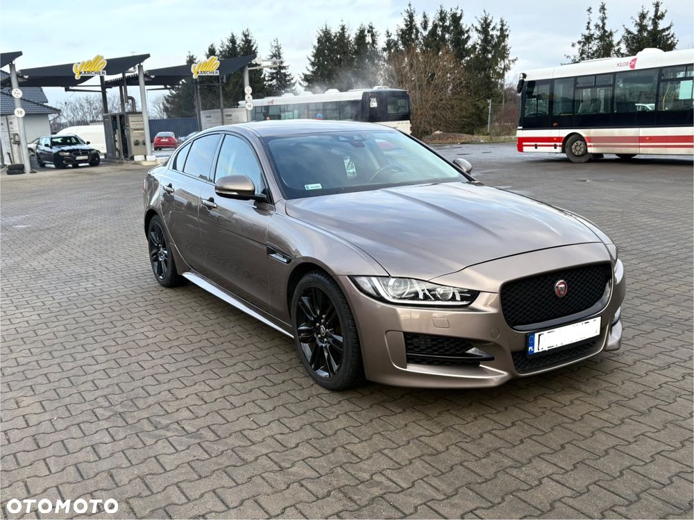 Jaguar XE 20d R-Sport Ingenium Edition - 2
