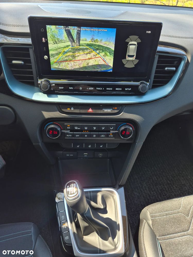 Kia Ceed - 15