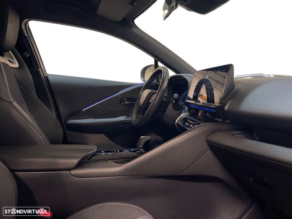 Toyota C-HR - 7