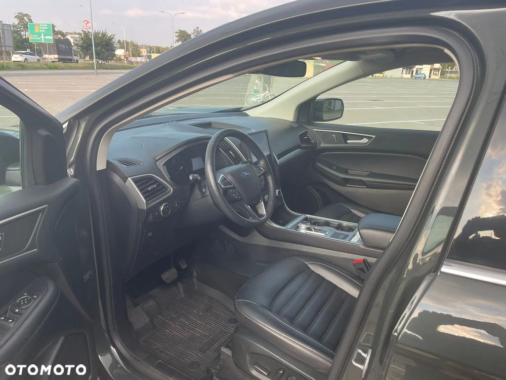Ford Edge - 10