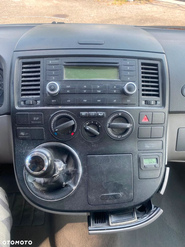 Volkswagen Multivan - 19