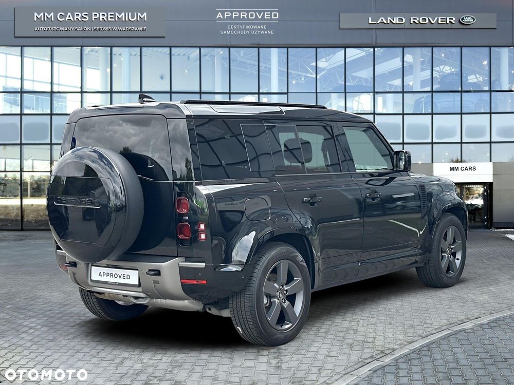 Land Rover Defender - 7