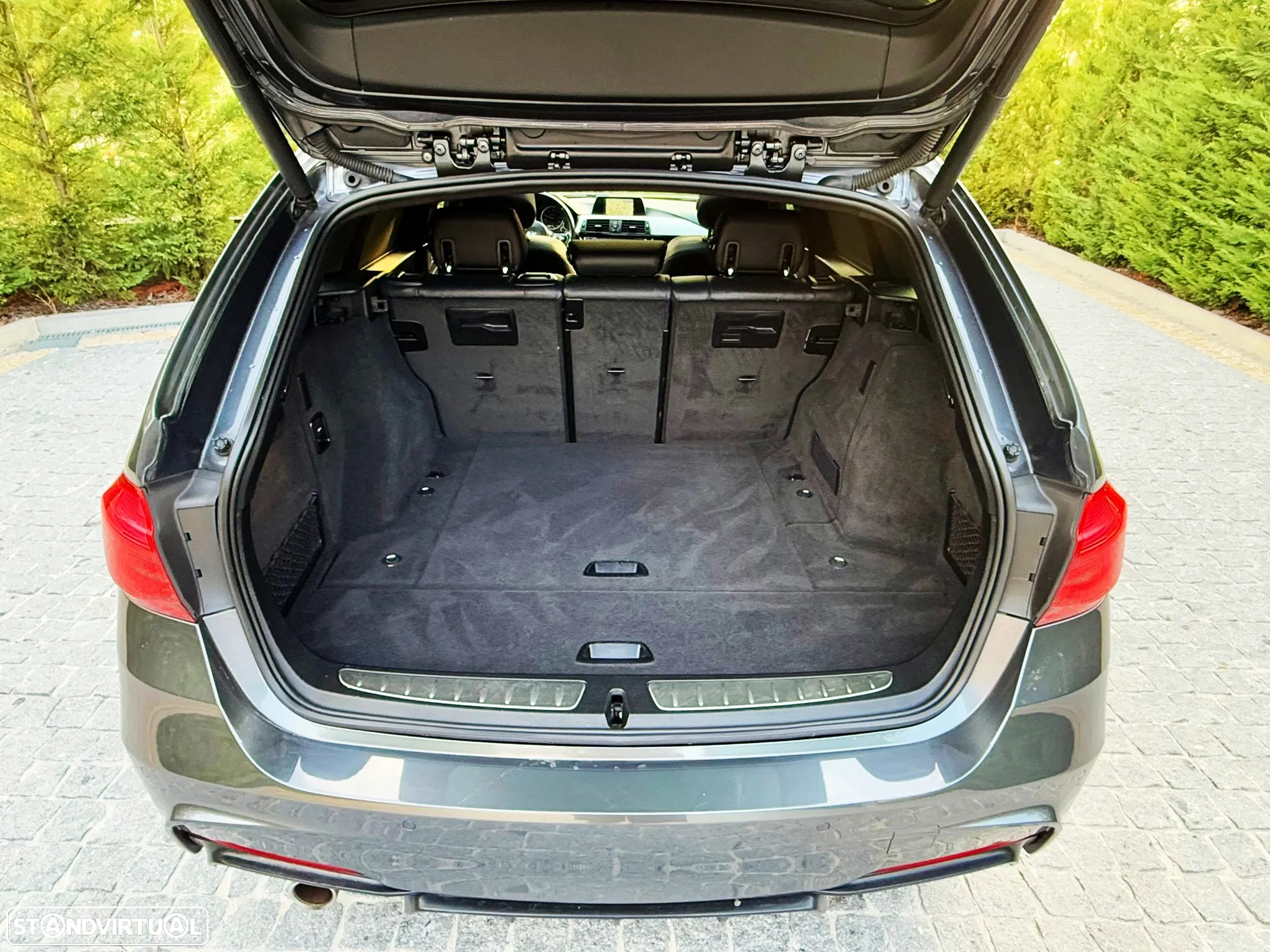 BMW 320 d Touring Aut. M Sport - 25