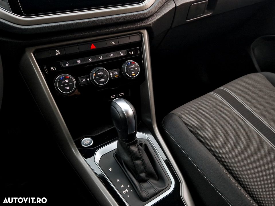 Volkswagen T-Roc 1.5 TSI DSG Design - 18