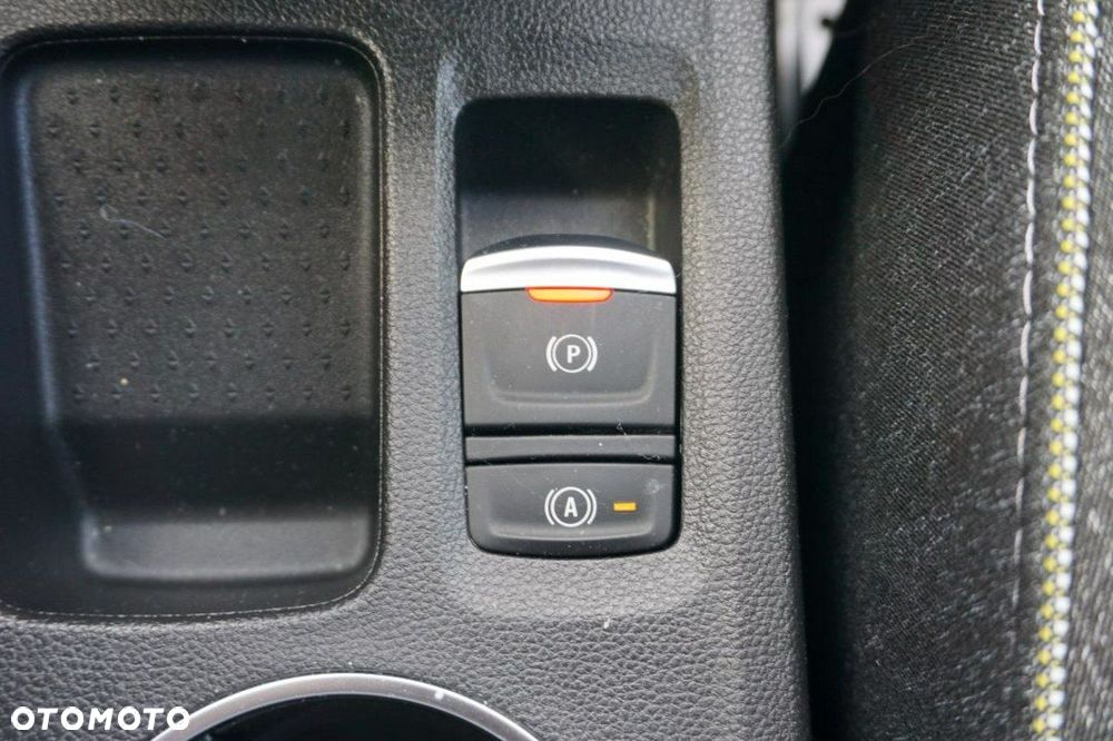 Renault Captur 1.0 TCe Techno - 25