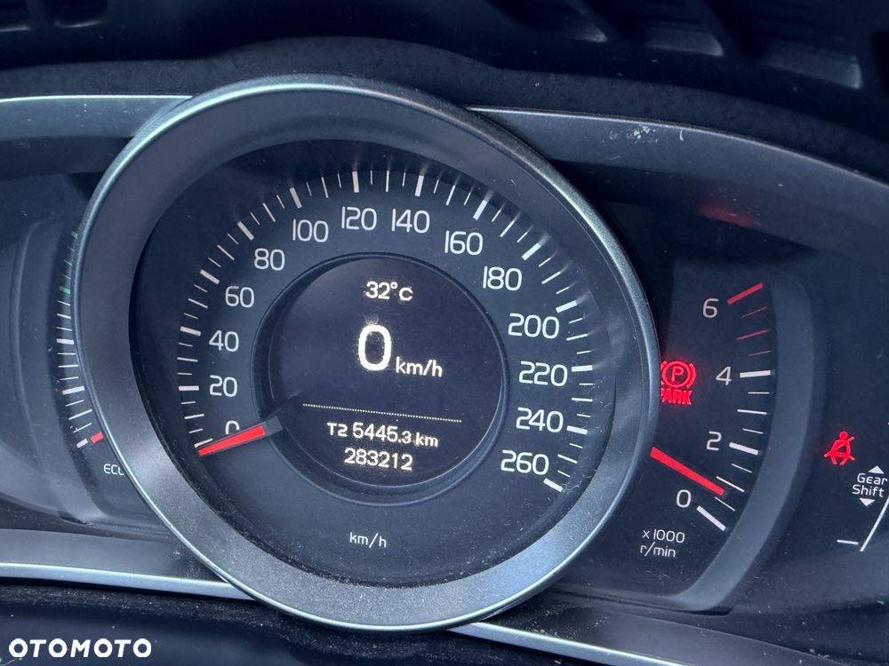 Volvo V40 D2 Base - 7