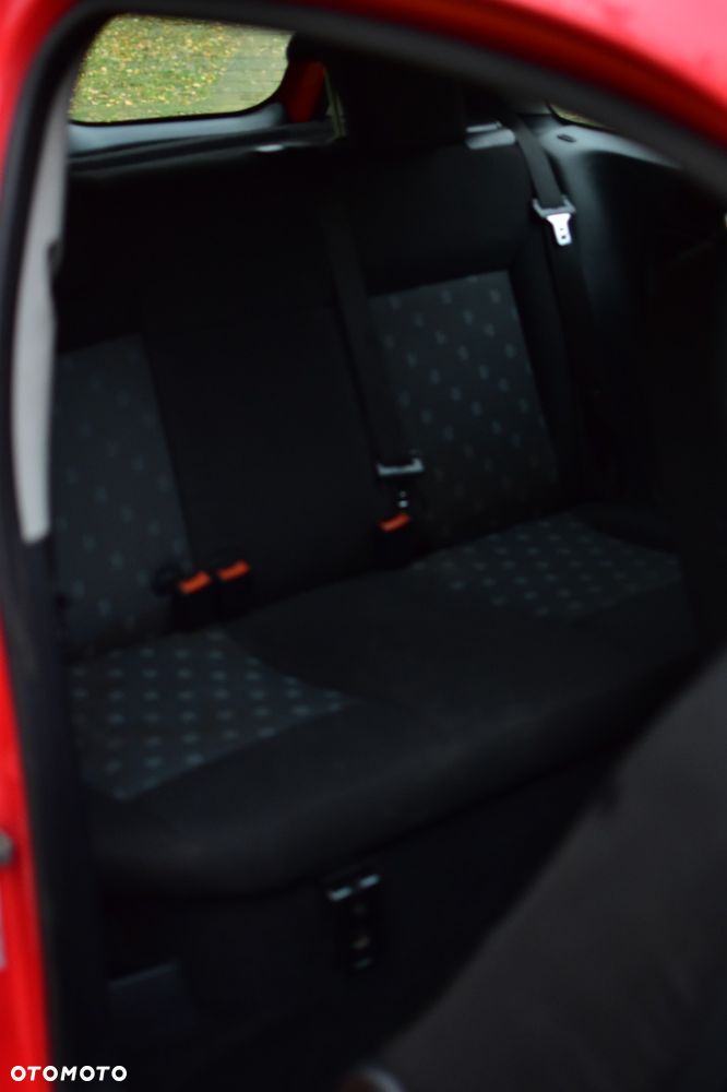 Ford Fiesta 1.3 Ambiente - 13