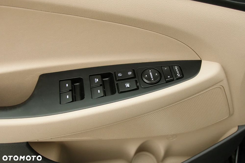 Hyundai Tucson 1.6 GDI BlueDrive Style 2WD - 3