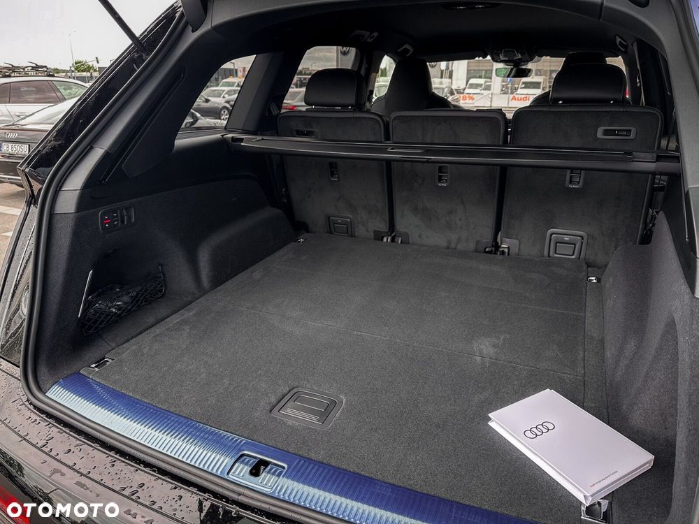 Audi Q7 - 10