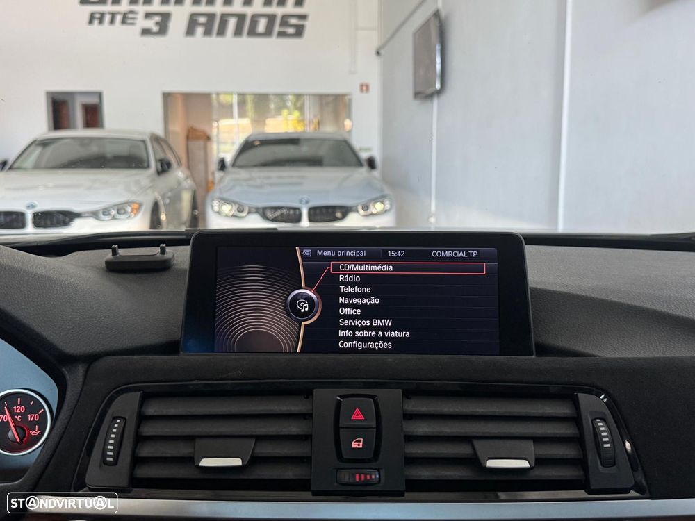 BMW 328 i Auto Pack M - 19