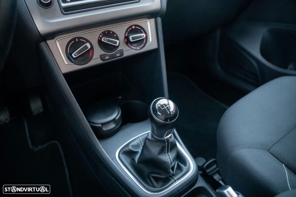VW Polo 1.4 TDi Trendline - 17