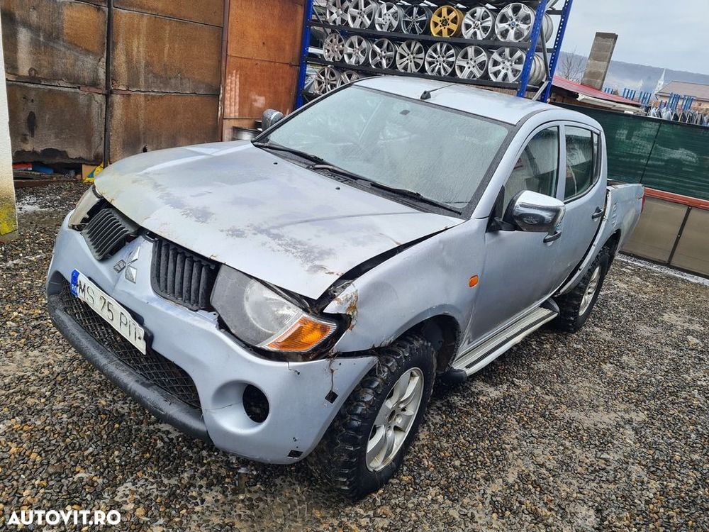 Usa Stanga Fata Mitsubishi L200 2006 - 2010 SUV 4 Usi GRI (832) - 2