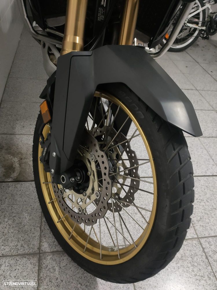 Honda Africa Twin Adventure Sports - 6