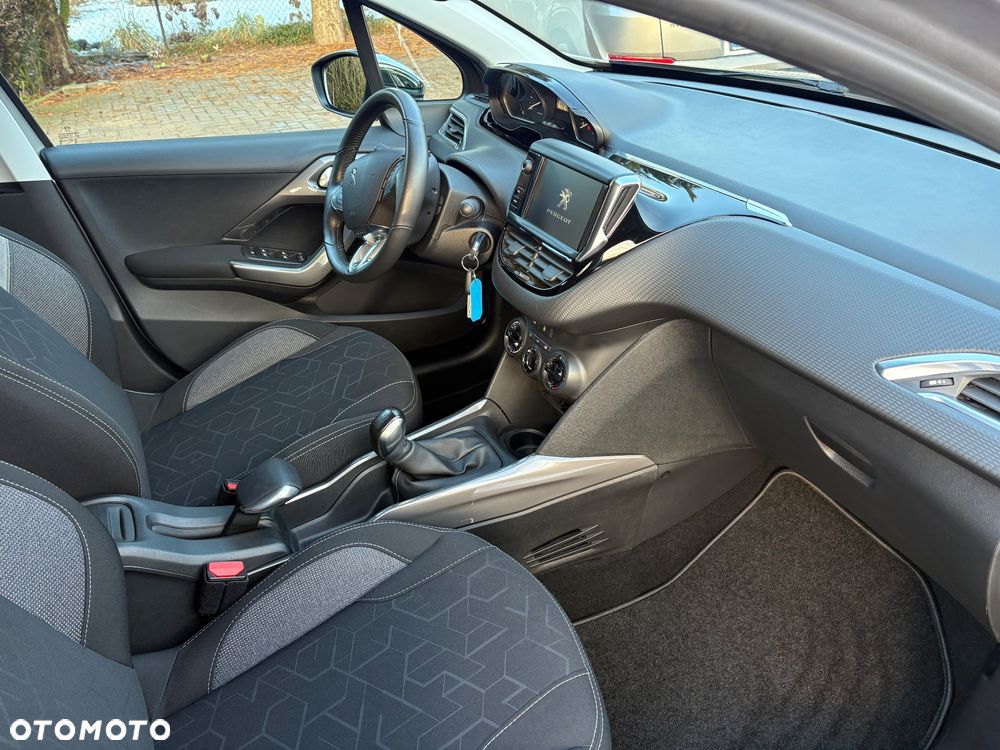 Peugeot 2008 PureTech 82 Style - 5