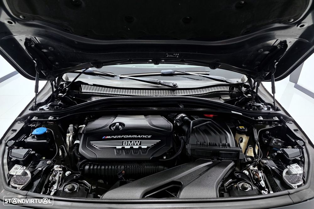 BMW M135i xDrive - 34