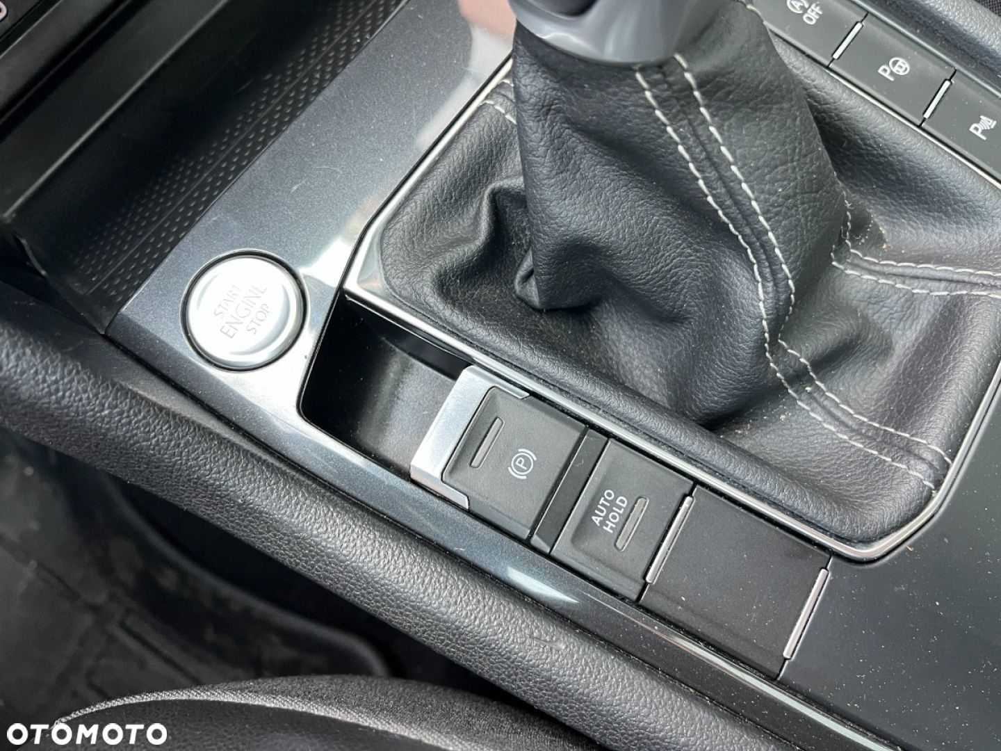 Volkswagen Tiguan 2.0 TDI SCR DSG R-Line - 22