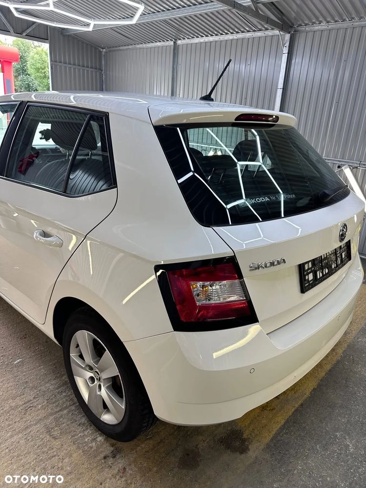 Skoda Fabia - 3