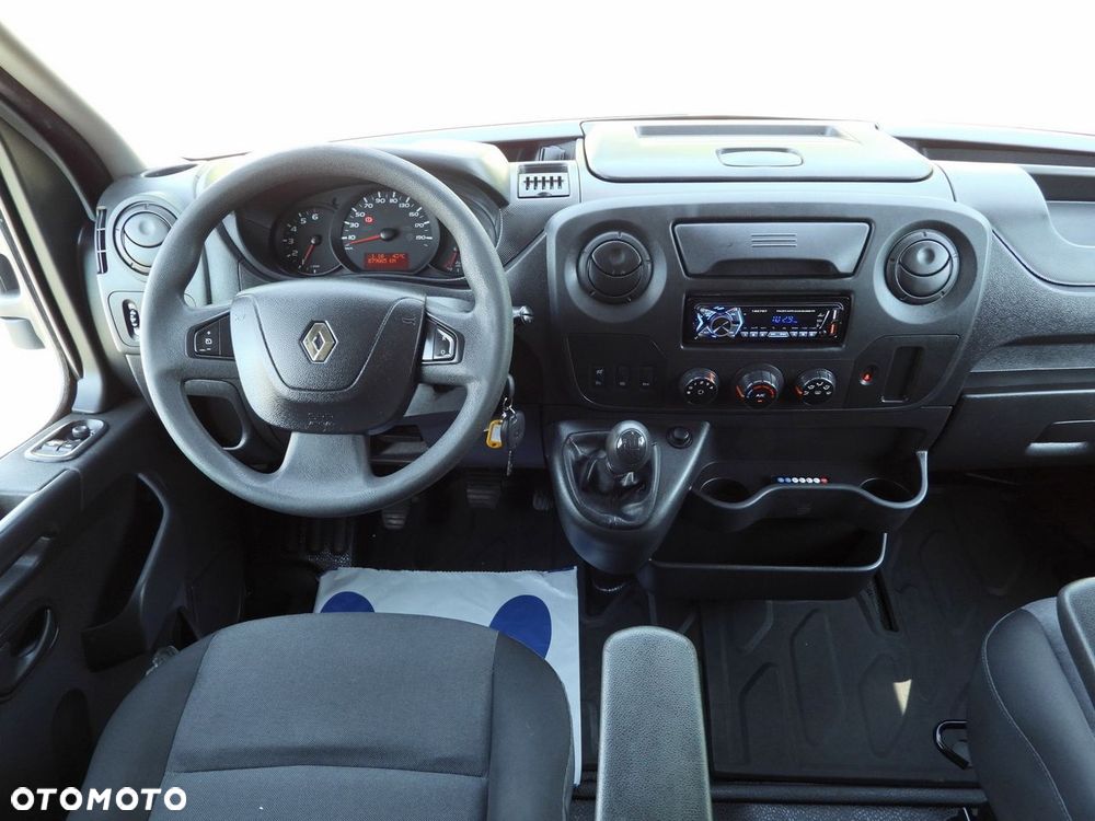 Renault MASTER PLANDEKA 8 PALET TEMPOMAT PNEUMATYKA KLIMATYZACJA  170KM - 28