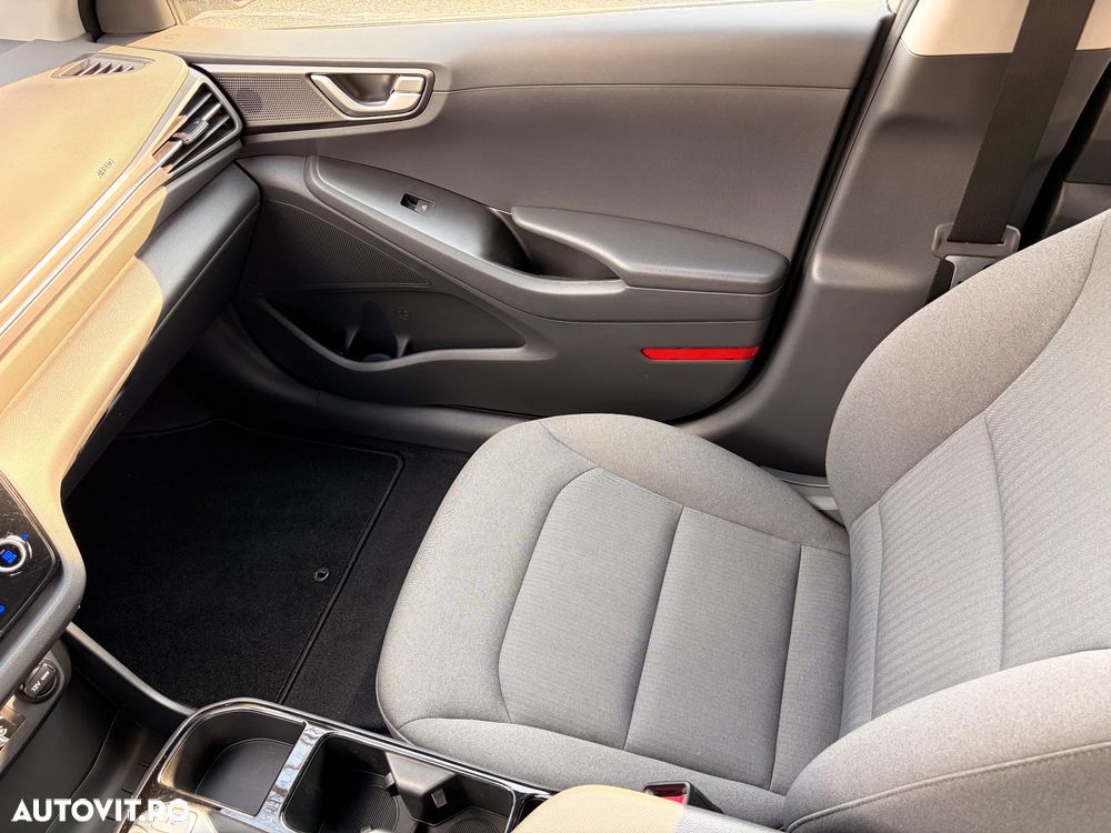 Hyundai IONIQ Business - 14