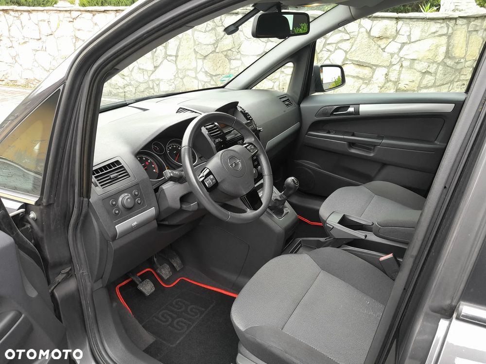 Opel Zafira 1.8 Enjoy - 9