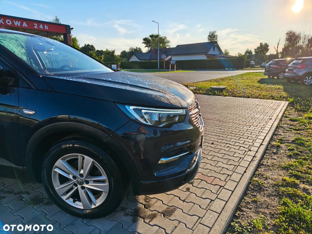 Opel Grandland X 1.2 T Enjoy S&S - 12