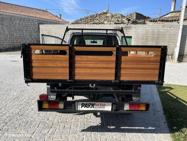 Toyota Hilux - 11