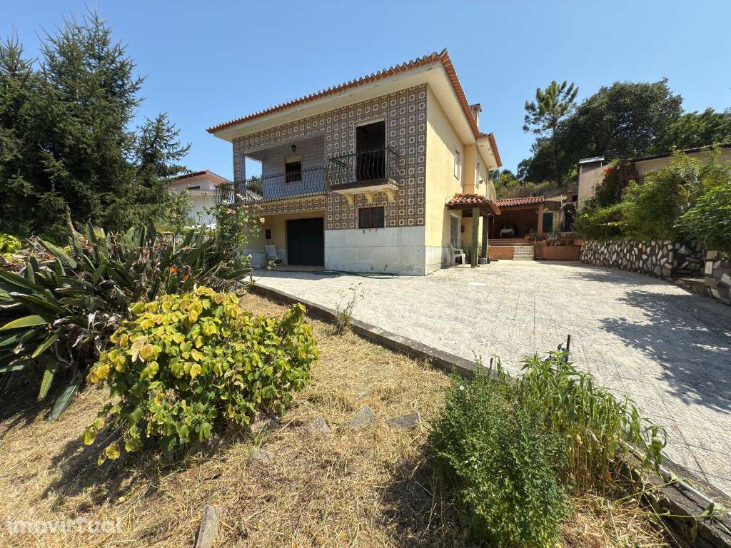 Moradia Isolada M3  com terreno e  garagem em zona dos Carvalhais - Grande imagem: 2/15