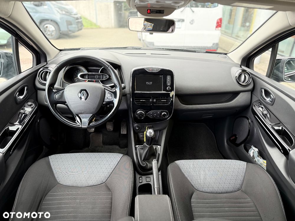 Renault Clio TCe 90 Limited - 16