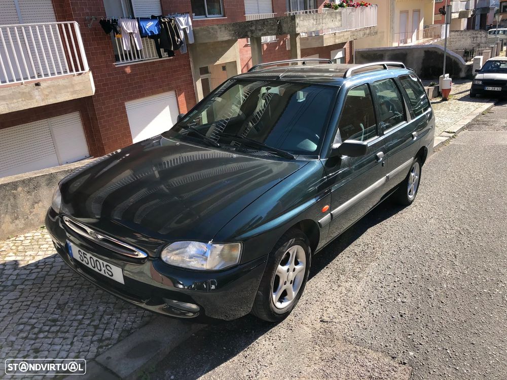 Ford Escort SW - 4