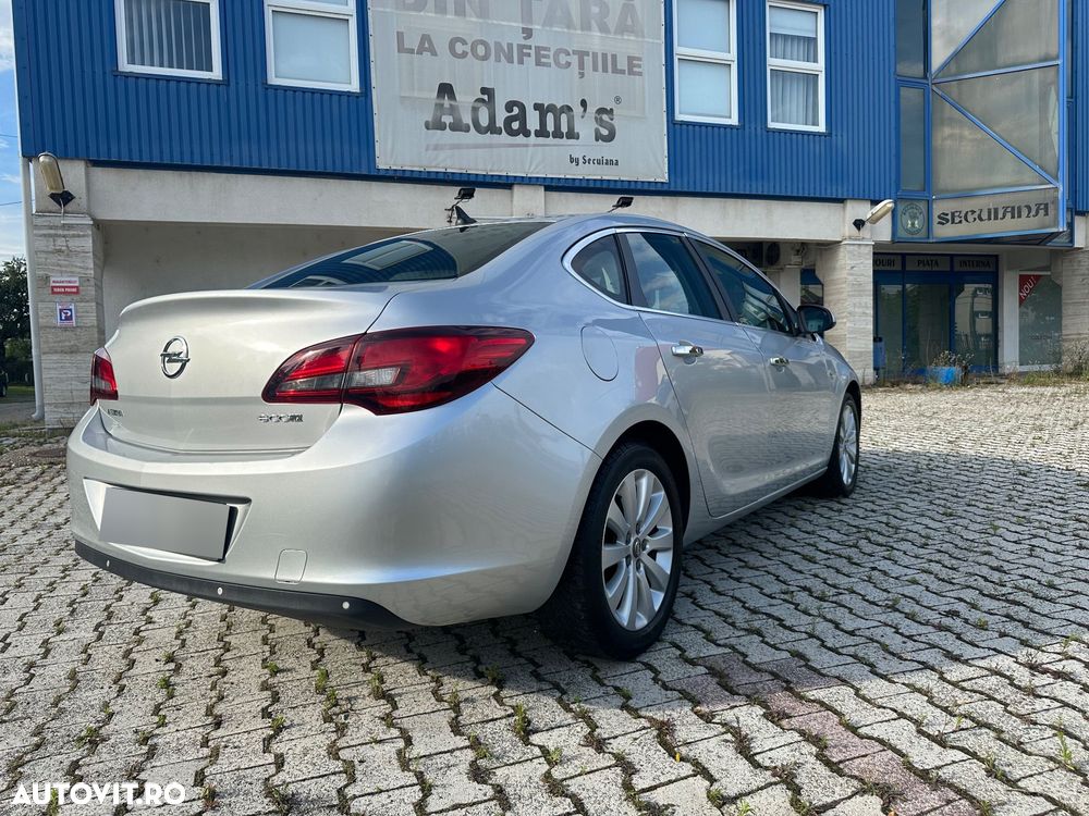 Opel Astra - 3
