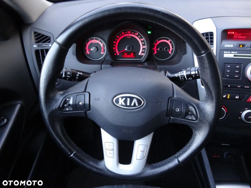 Kia Ceed 1.4 Comfort - 24