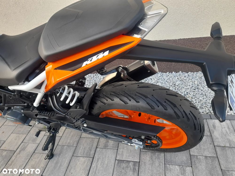 KTM Duke 125 - 30