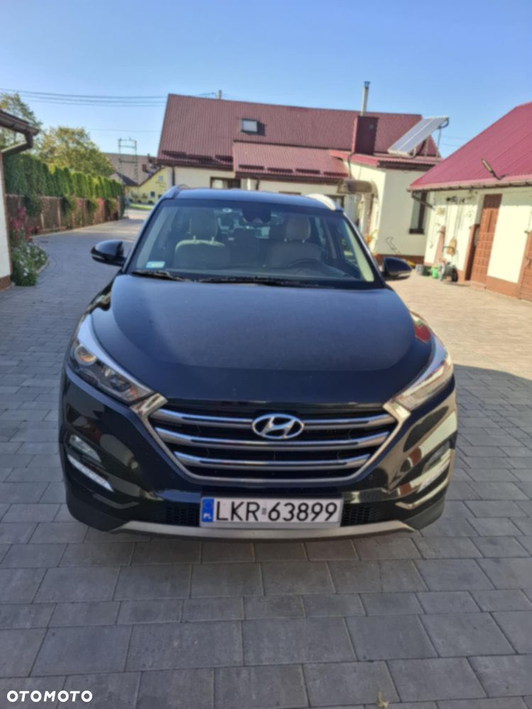 Hyundai Tucson - 1