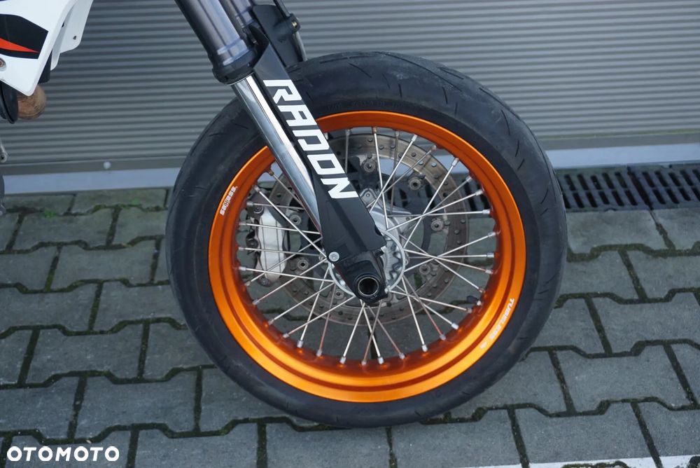 KTM SMC - 8