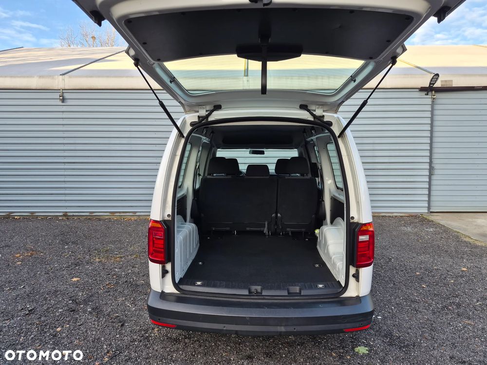 Volkswagen Caddy 2.0 TDI Alltrack - 9