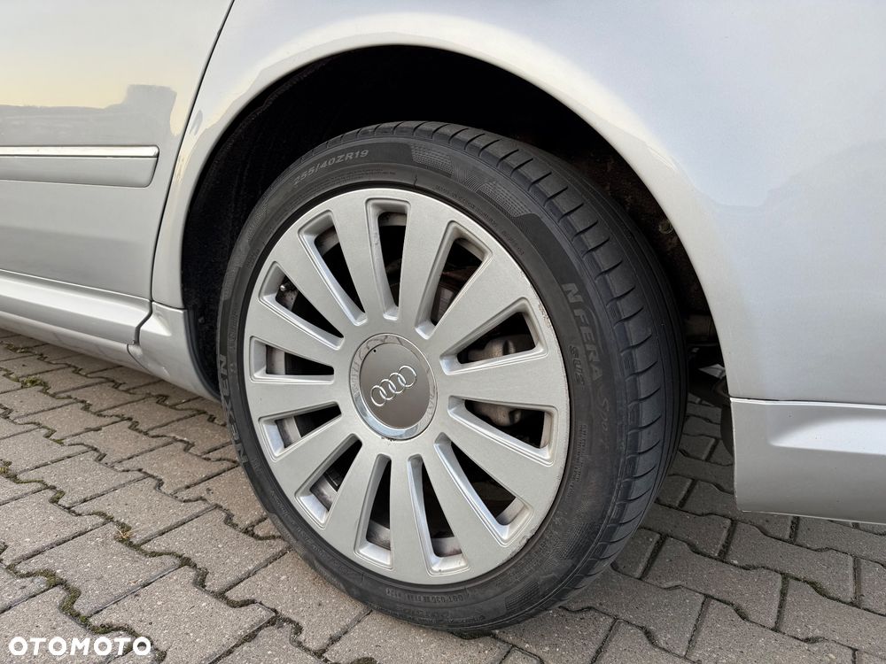 Audi A8 3.0 TDI L Quattro - 14