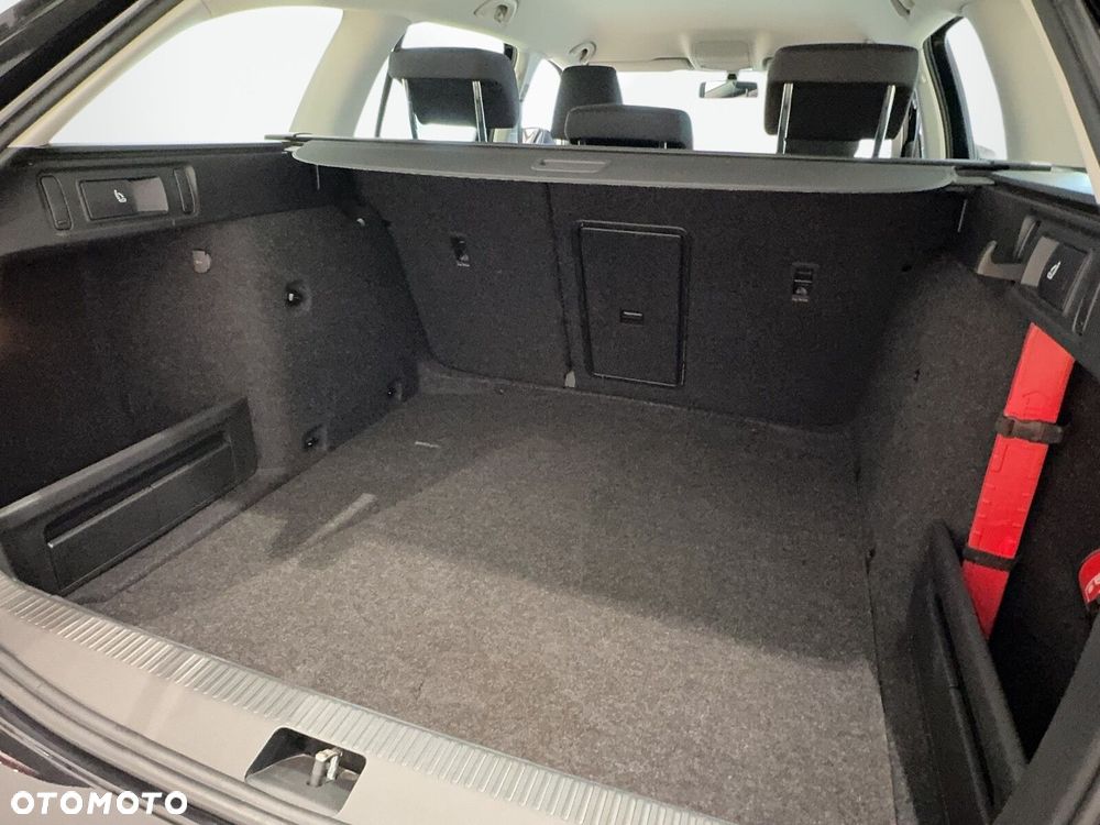 Skoda Octavia 1.6 TDI SCR Ambition - 40