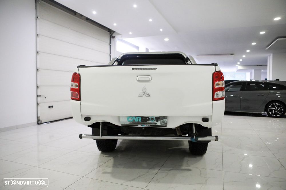 Mitsubishi L200 2.3 DI-D Strakar CD Intense 4WD - 8