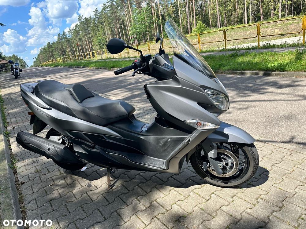 Suzuki Burgman - 2
