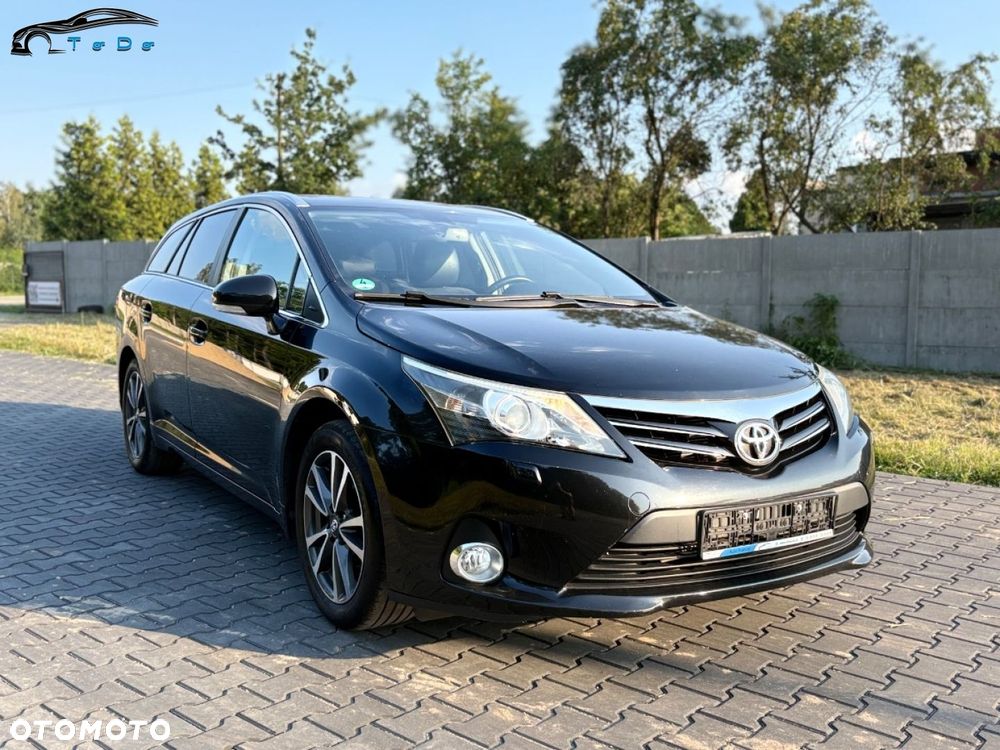 Toyota Avensis Touring Sports 1.8 Executive - 9