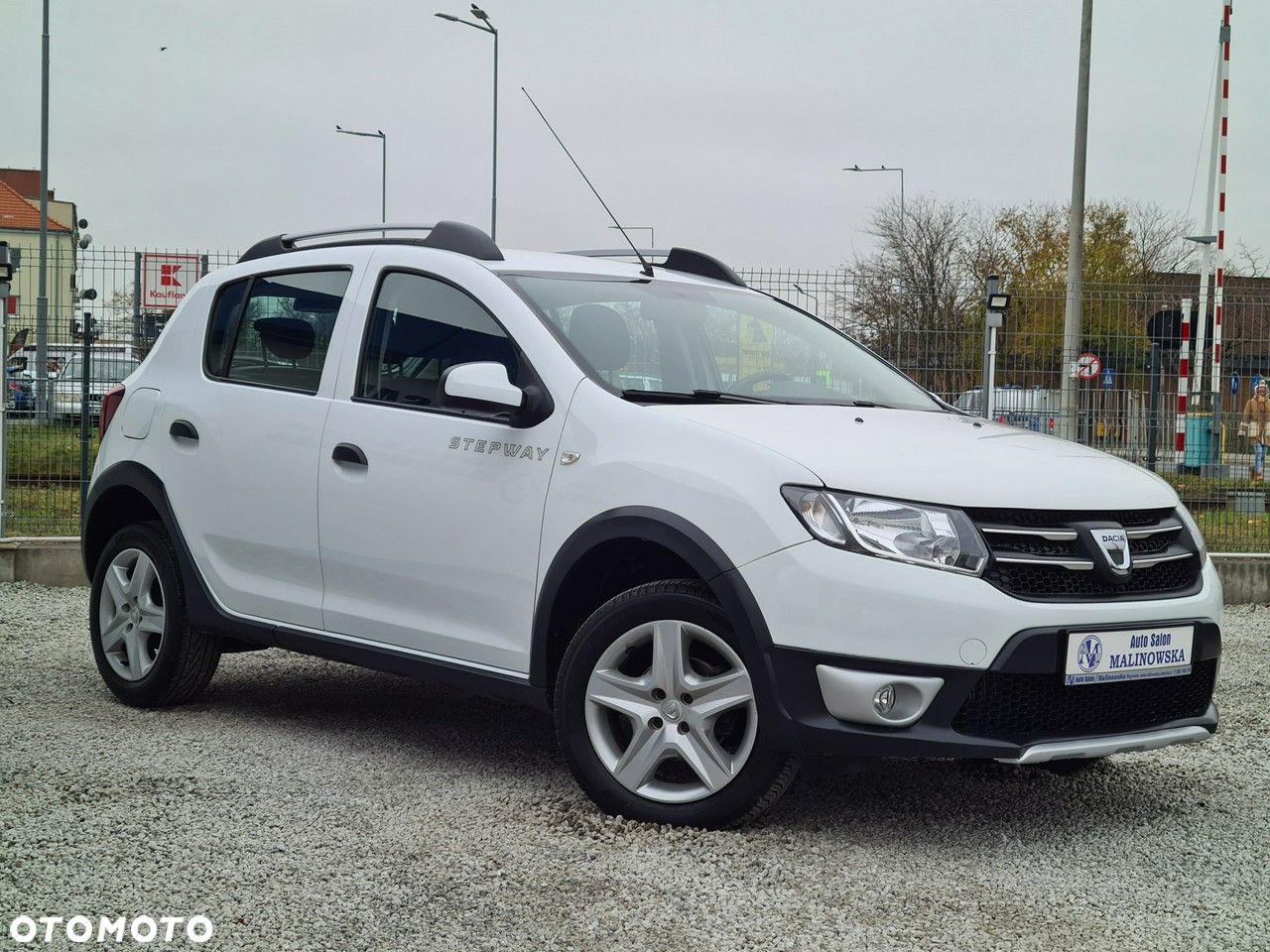 Dacia Sandero Stepway 1.5 dCi Laureate - 3